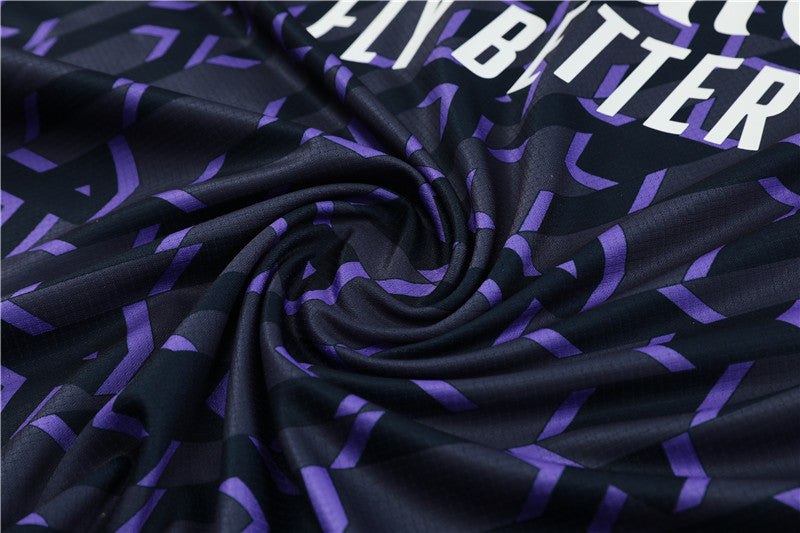 Camisa e short de treino adulto do Real Madrid 2023/24 14001