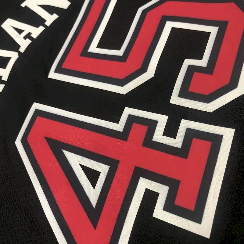 Camisa Michael Jordan Masculina Preta Versão Jogador – Edição Clássica