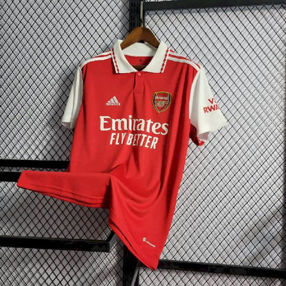 Camisa titular do Arsenal 2022/23