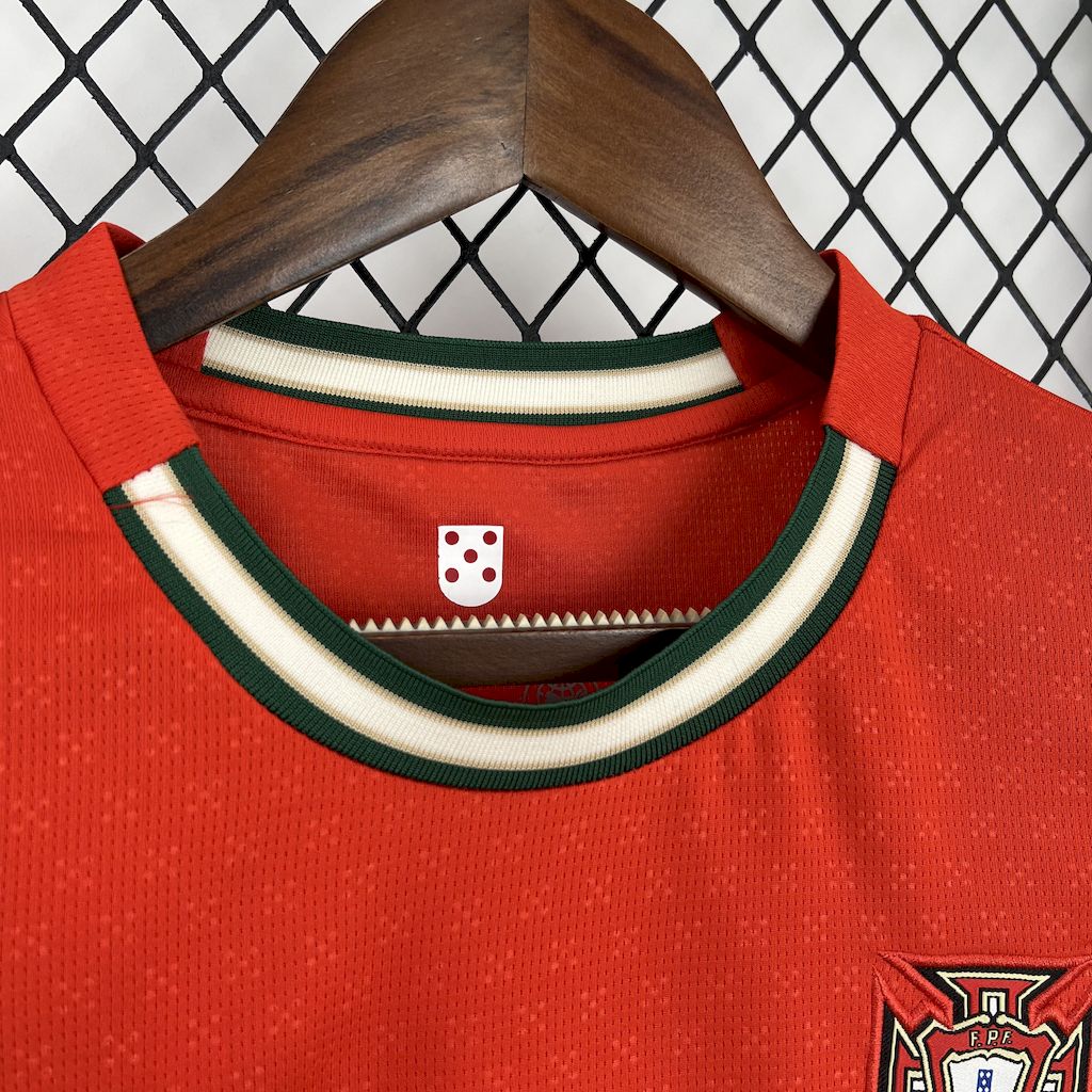 Women's Portugal 2025/26 Home Jersey