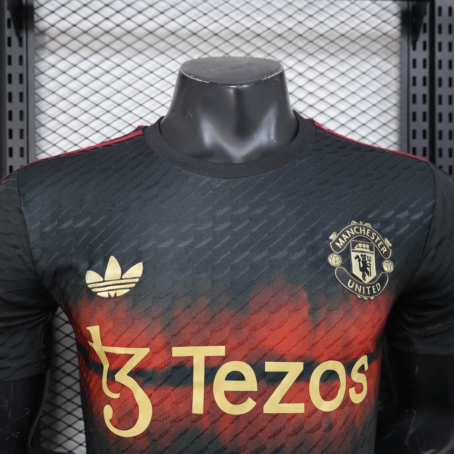 Men's Manchester United 2025/26 Jersey Player Version
