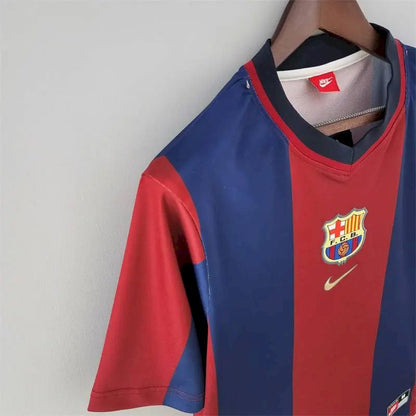 Camisa retrô titular do Barcelona 1998/99