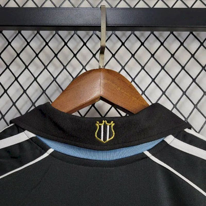 Camisa retrô reserva do Newcastle United 2001/02