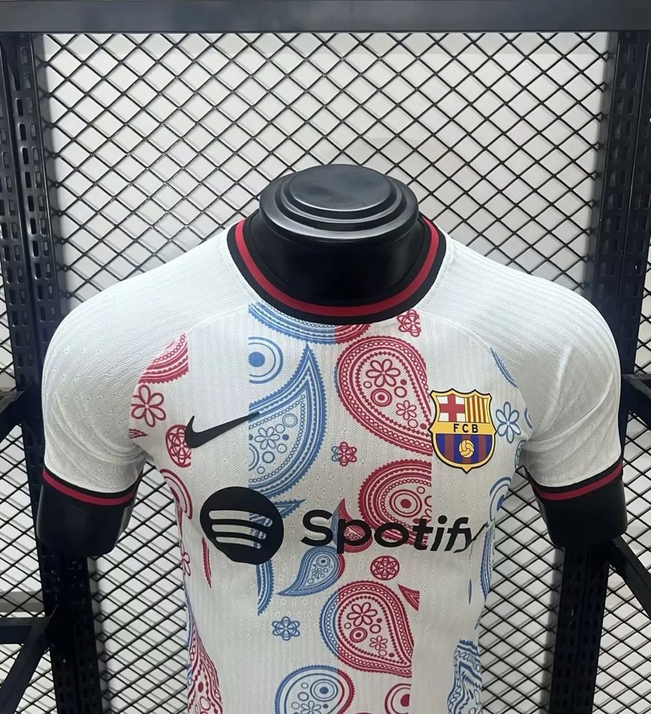 Camisa Barcelona Edição Especial Branca 2024/25 Versão Jogador