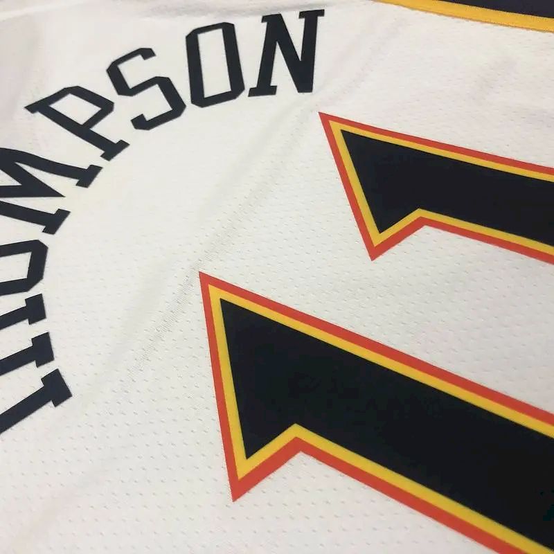 Camisa Swingman Throwback Branca Masculina Klay Thompson – Edição Clássicos Retrô