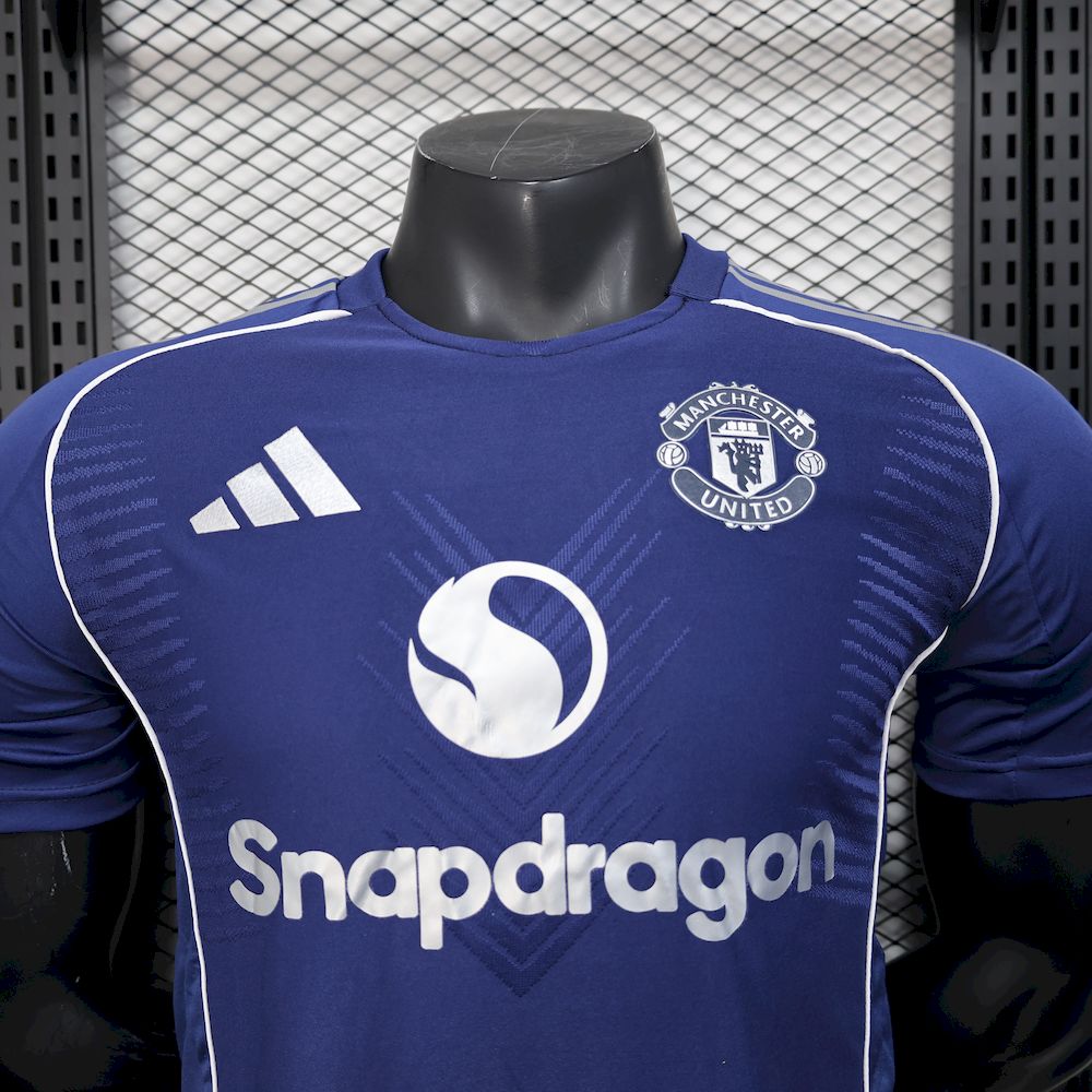 Men's Manchester United 2025/26 Blue Shirt Player Edition