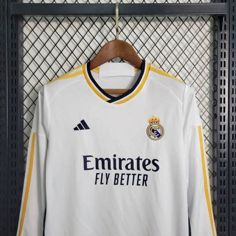 Kit infantil de manga comprida do Real Madrid 2023/24