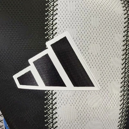 Men's Newcastle United 2025/26 Home Jersey Player Version