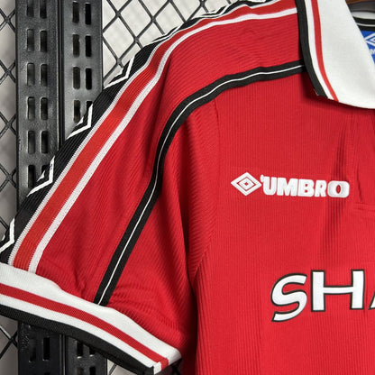 Camisa retrô do Manchester United 1998/99