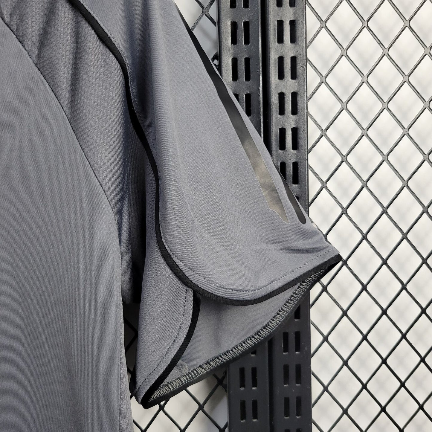 Camisa Retro Terceiro Real Madrid 2005/06