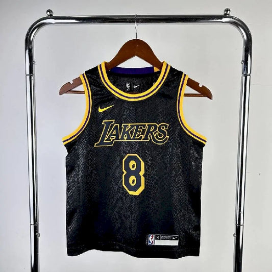 Camisa preta do time juvenil Kobe Bryant