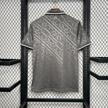 Terceira camisa do Real Madrid 2024/25
