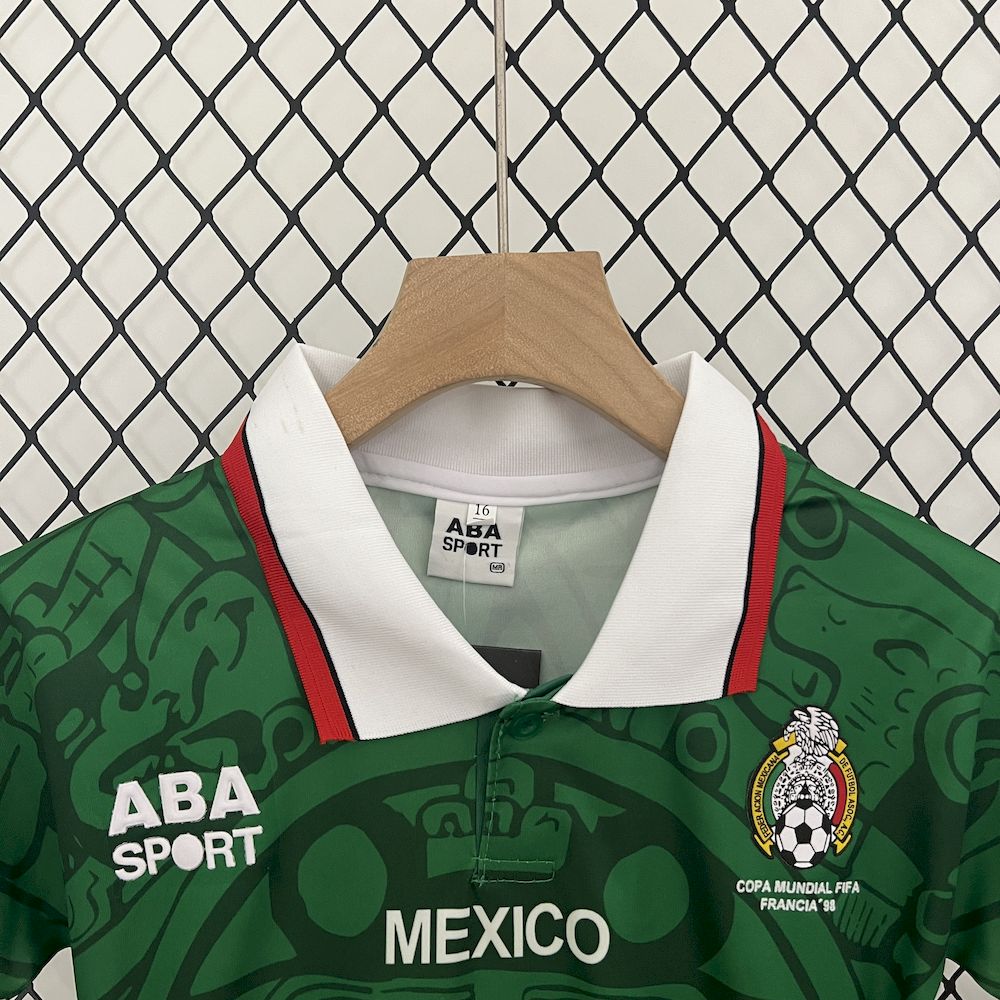 Camisa e shorts retrô infantil da seleção do México 1998