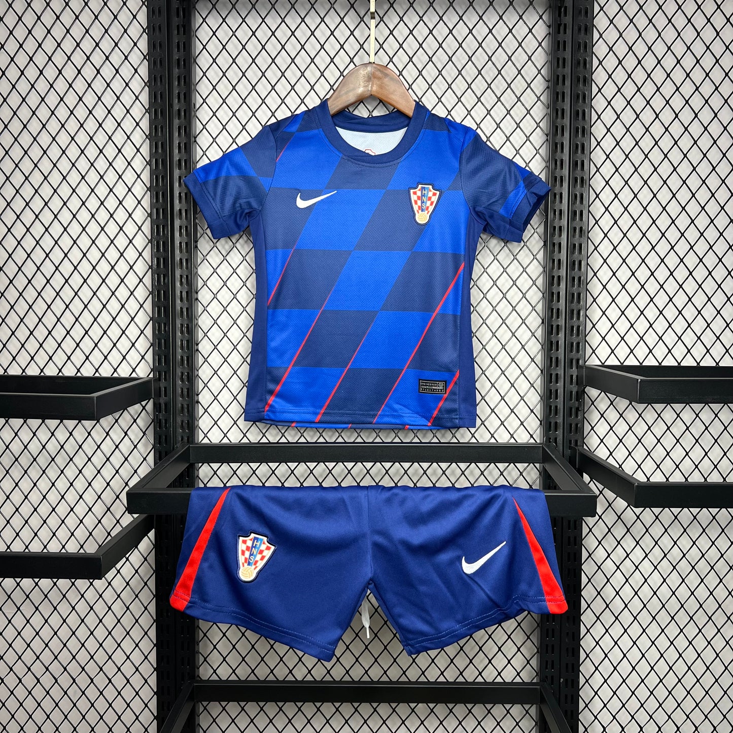 Kit reserva infantil Croácia Euro 2024/25