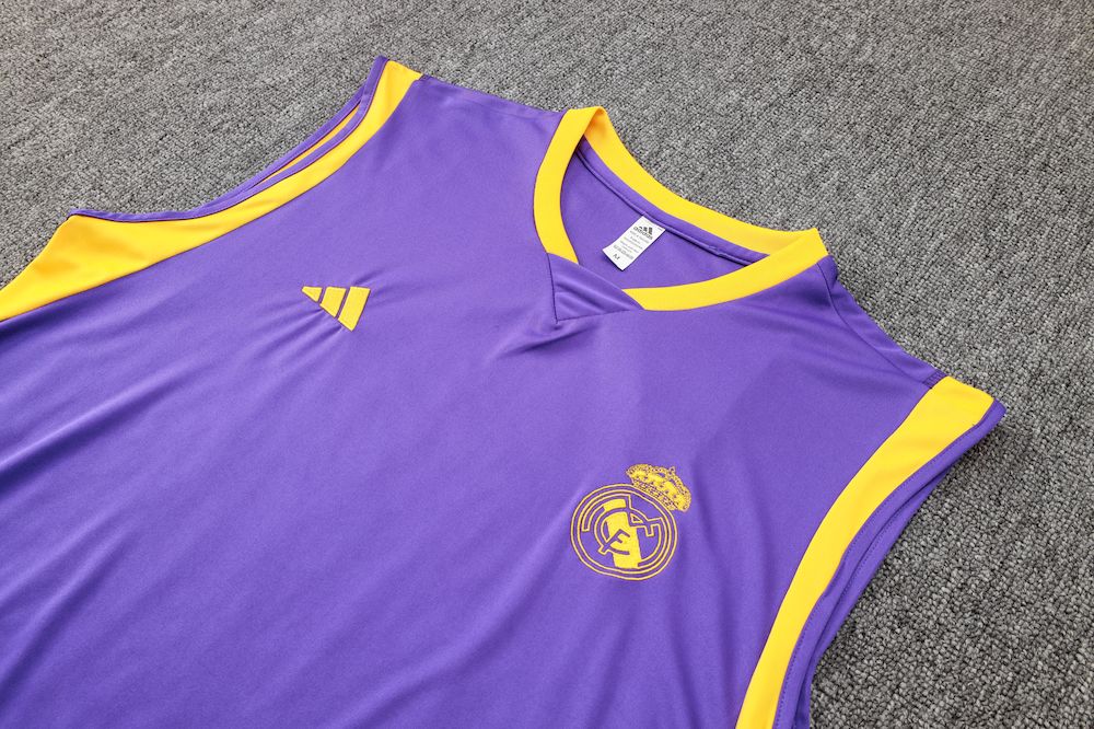 Camiseta regata e short adulto Real Madrid 2023/24 815