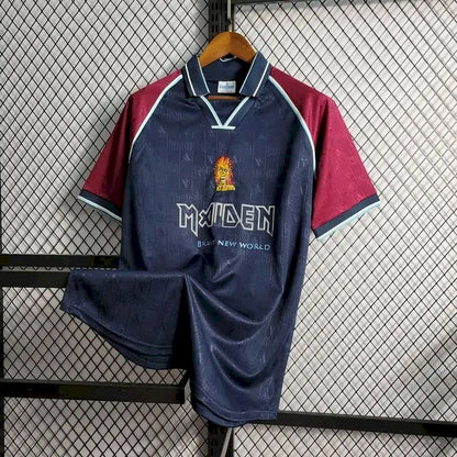 Camisa retrô do West Ham United de 1999