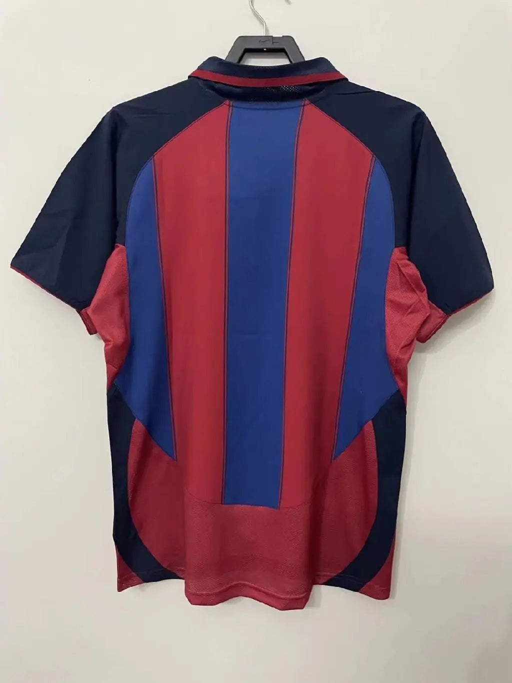 Camisa retrô titular do Barcelona 2003/04