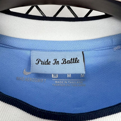 Camisa retrô titular do Manchester City 2013/14