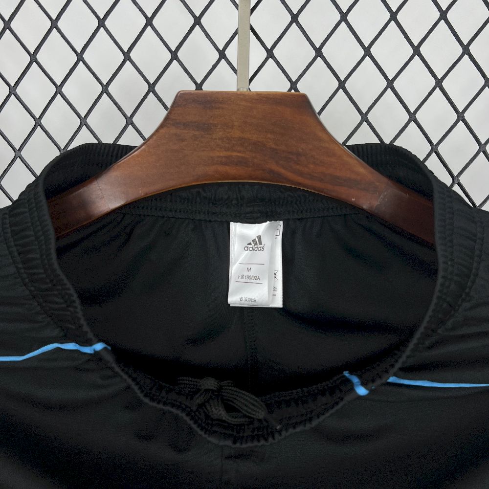 Men's Newcastle United 2025/26 Home Shorts