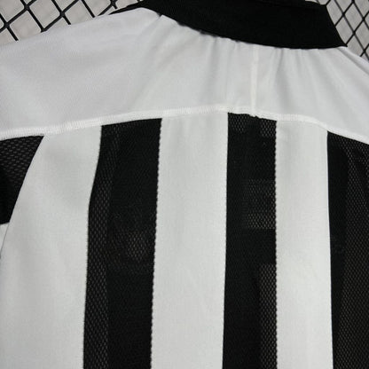 Camisa retrô de mangas compridas Newcastle United 2003/05 Home