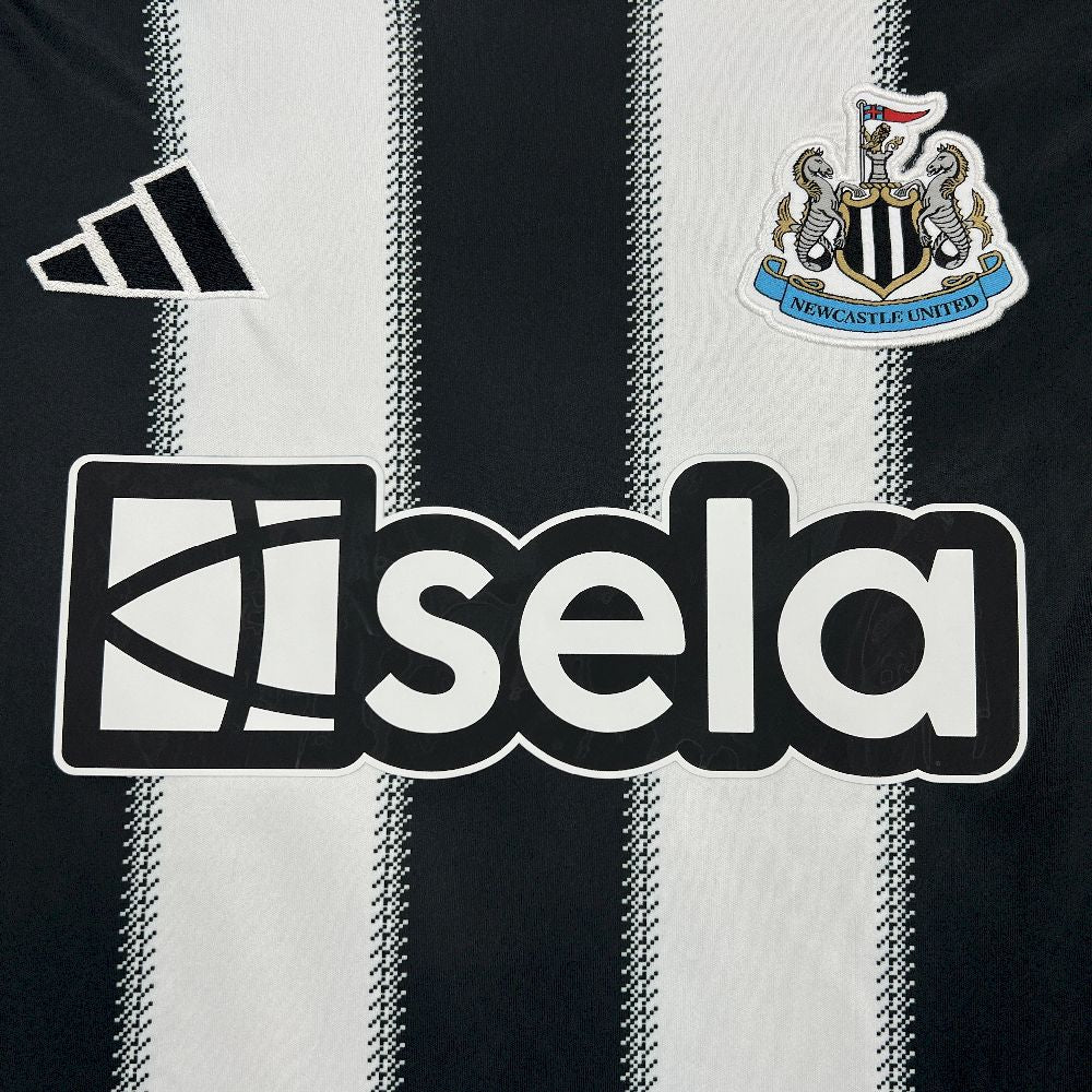 Men's Newcastle United 2025/26 Home Long Sleeves Jersey