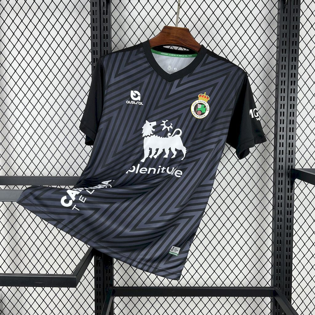 Camisa de goleiro preta do Racing de Santander 2024/25