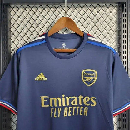 Camisa co-branded do Arsenal 2023/24