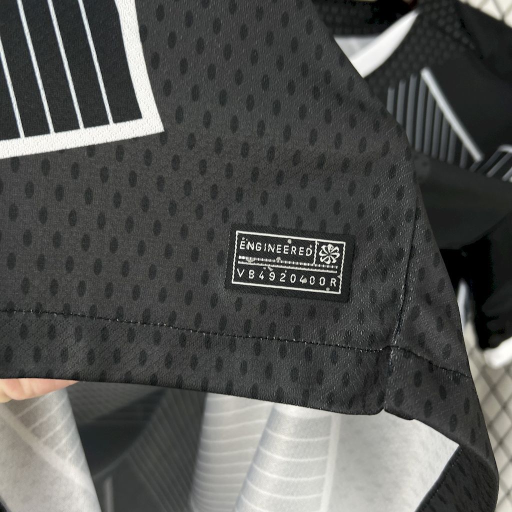 Barcelona 2025/26 Black Special Edition Jersey