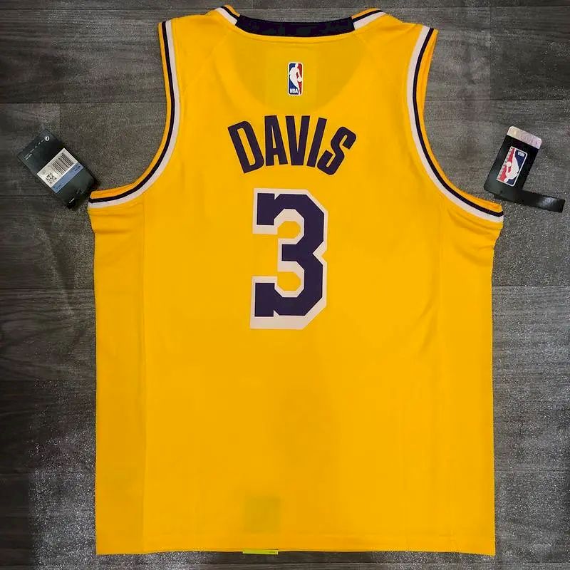 Camisa amarela masculina Anthony Davis versão jogador – Edição clássica retrô