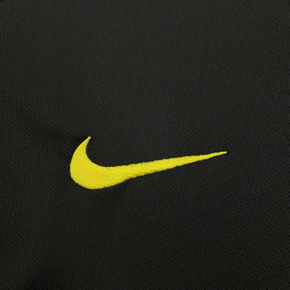 Terceira camisa retrô do Barcelona 2011/12