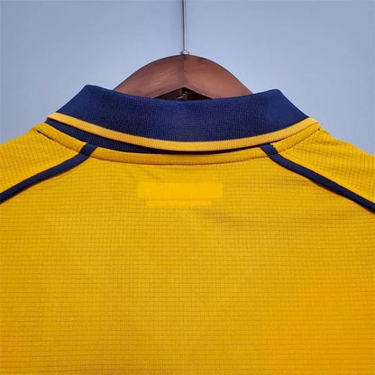 Camisa retrô reserva do Liverpool 2000/01