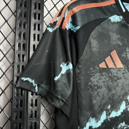 Bayern Munich 2024/25 Away Jersey