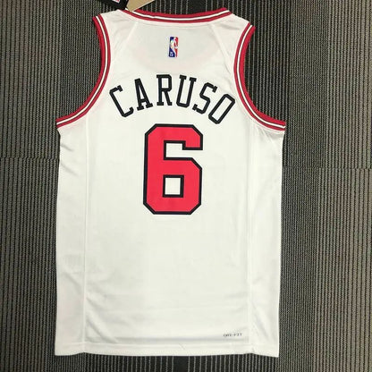 Camisa masculina Alex Caruso branca da equipe – Edição de 75º aniversário