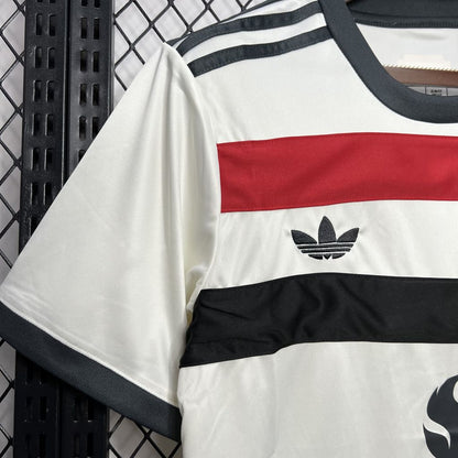 Terceira camisa do Manchester United 2024/25