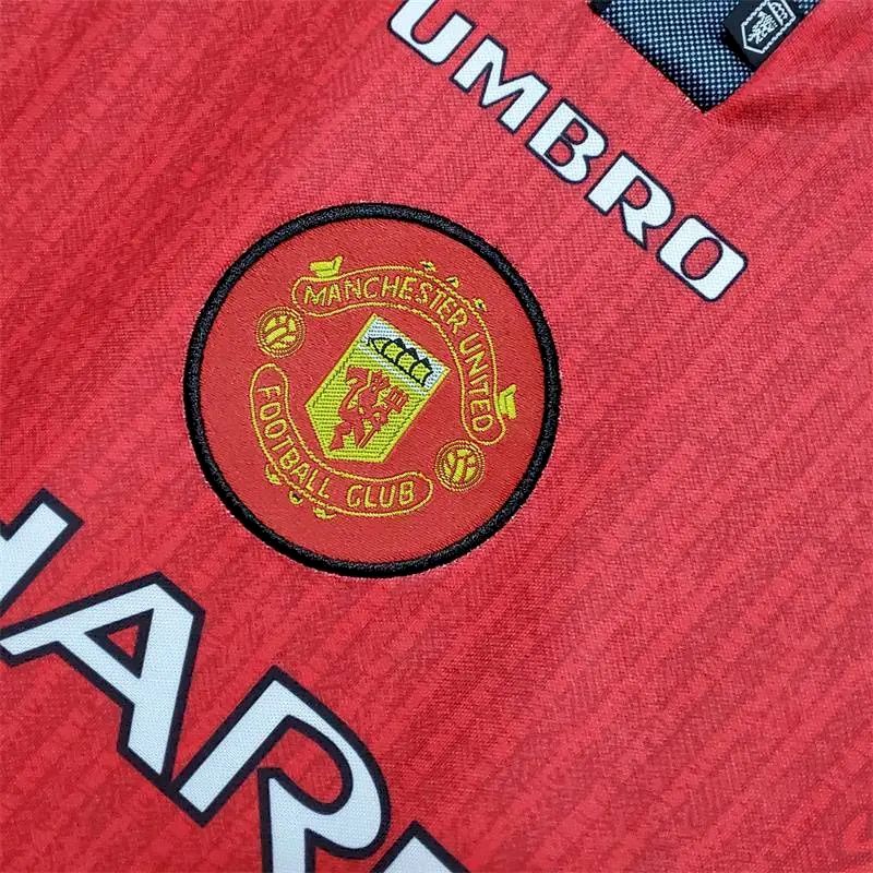Camisa retrô do Manchester United de 1996