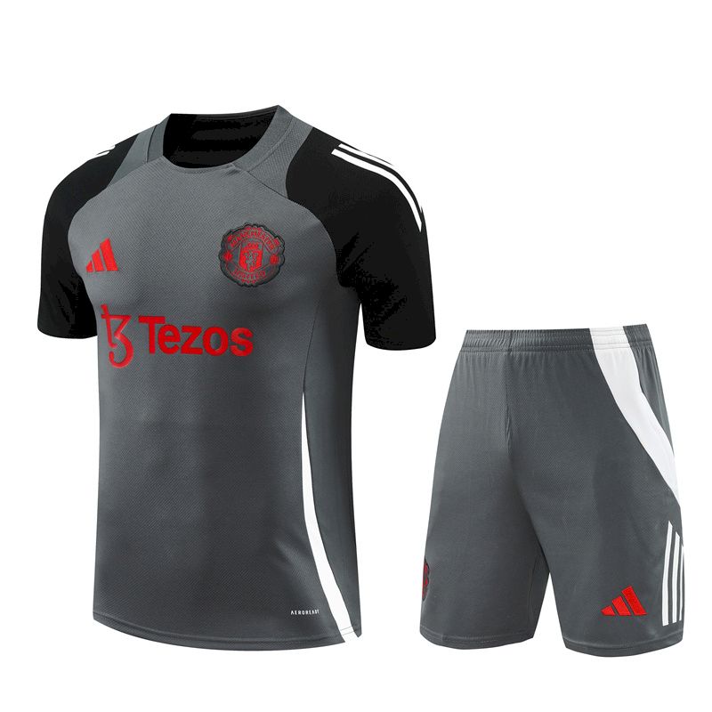 Camisa de treino adulto + short Manchester United 2024/25 14001