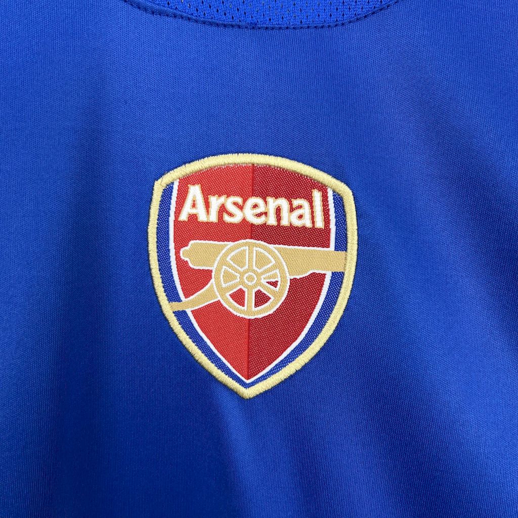 Camisa retrô reserva do Arsenal 2004/05