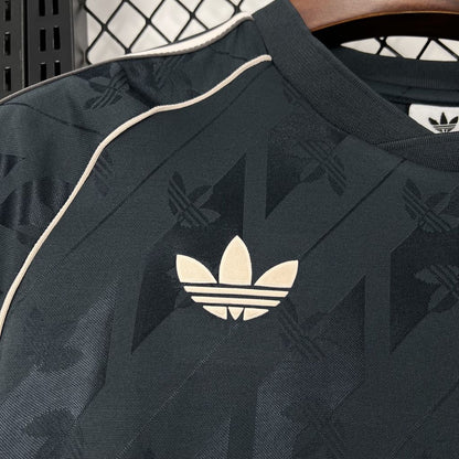 Real Madrid 2024/25 Special Edition Black Jersey 3