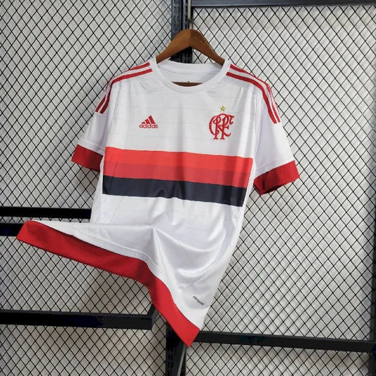 Camisa retrô do Flamengo 2015/16