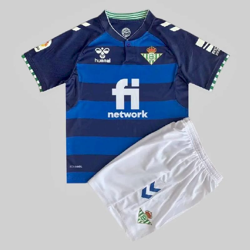 Kit reserva infantil do Real Betis 2022/23