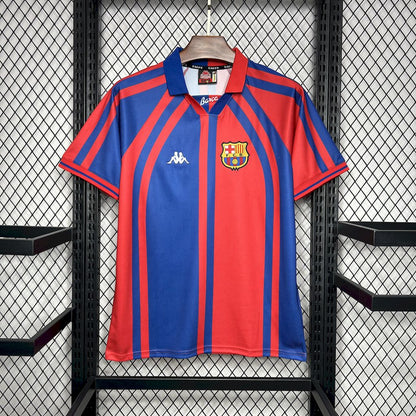 Camisa retrô titular do Barcelona 1998/99