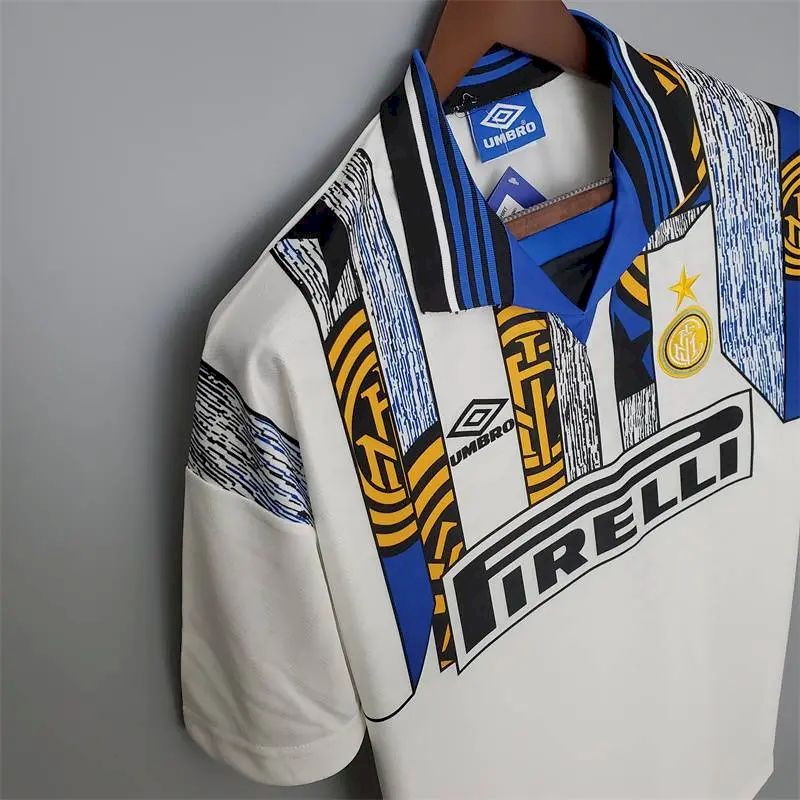Camisa retrô reserva do Inter de Milão 1995/96