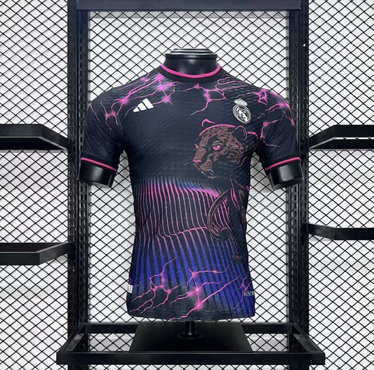 Camisa Real Madrid Edição Especial 2024/25 Roxa Versão Jogador