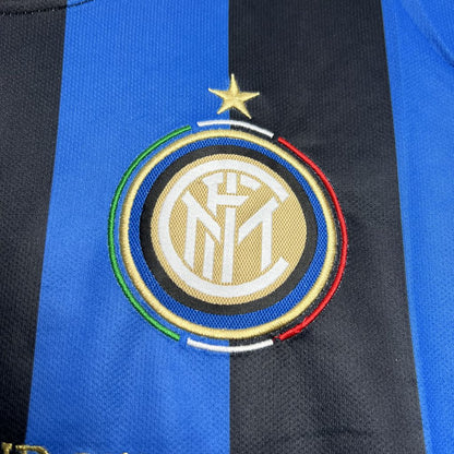 Camisa retrô da Inter de Milão 2009/10