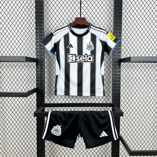 Kids Newcastle United 2025/26 Home Kit