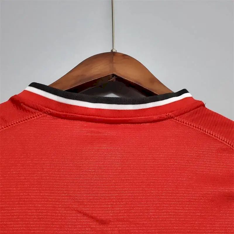 Camisa retrô do Manchester United 2000/01