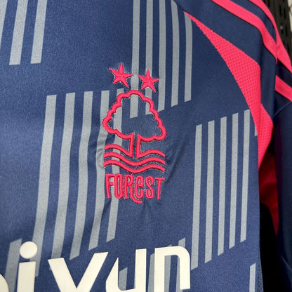 Camisa reserva do Nottingham Forest 2024/25