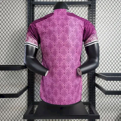 Camisa Real Madrid Edição Especial Rosa 2023/24 Versão Jogador