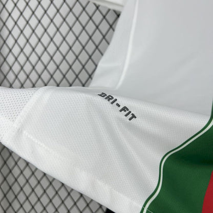 Camisa retrô de Portugal 2010
