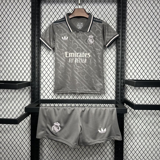 Terceiro uniforme reserva infantil do Real Madrid 2024/25